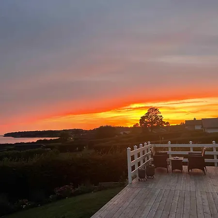 Lovely With Sea View