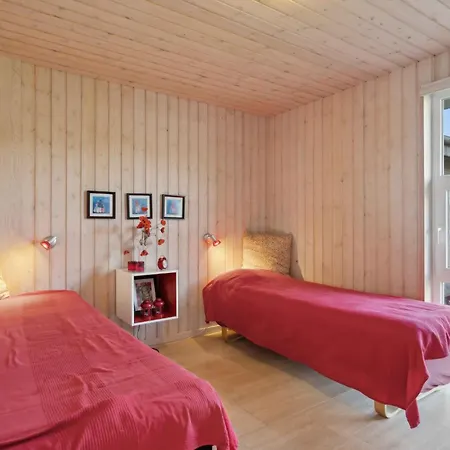 Schönes Mit Meerblick Ferienhaus *