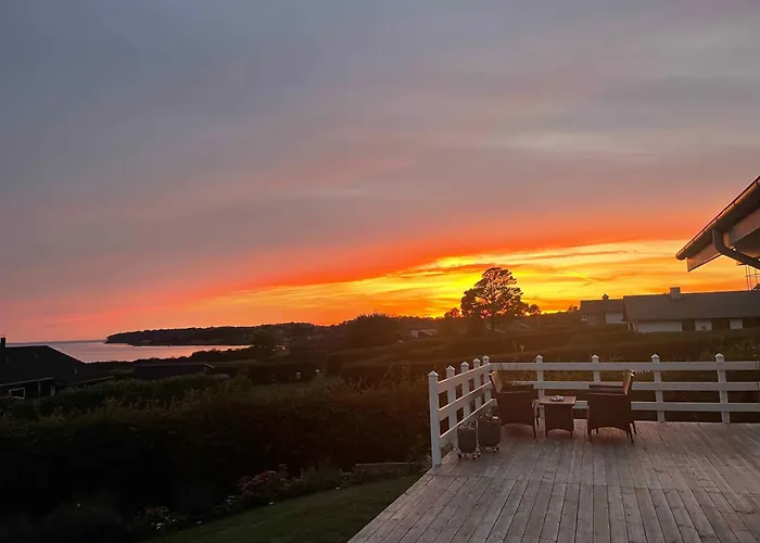 Lovely With Sea View