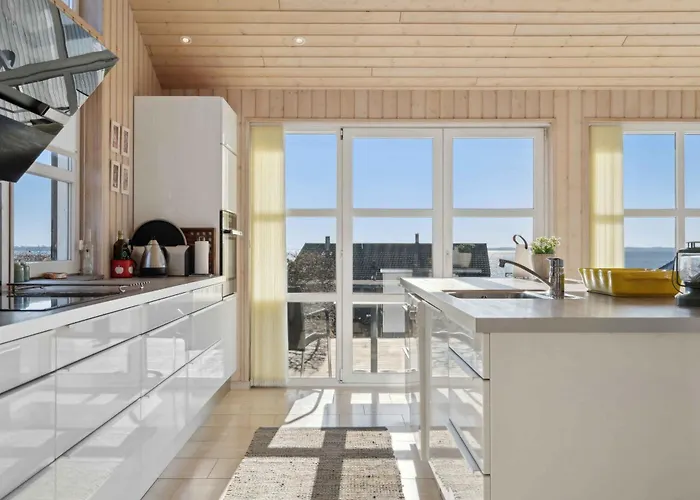 Lovely With Sea View